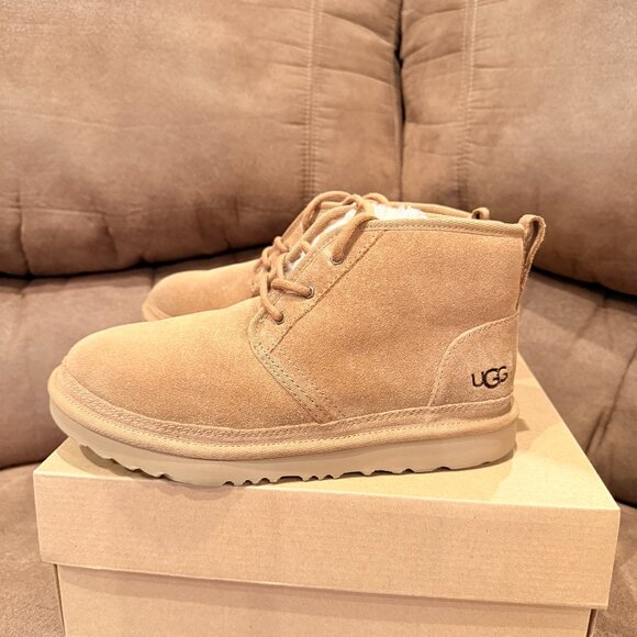 UGG Kids' Neumel II Boot - Picture 1 of 15